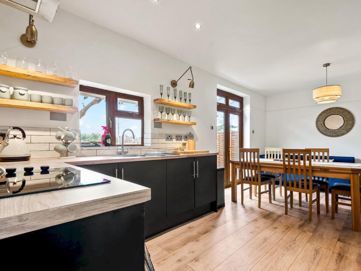 Pass The Keys Appletree Cottage - A Chic Seaside Home And Garden Whitstable Luaran gambar