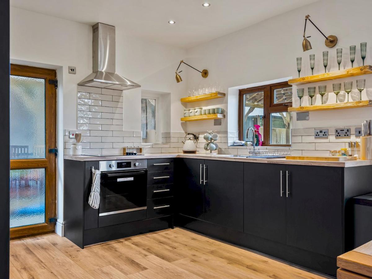 Pass The Keys Appletree Cottage - A Chic Seaside Home And Garden Whitstable Luaran gambar