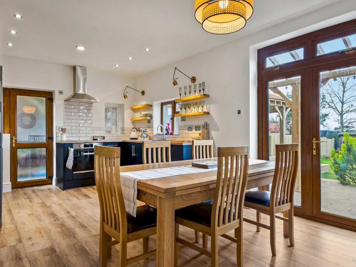 Pass The Keys Appletree Cottage - A Chic Seaside Home And Garden Whitstable Luaran gambar