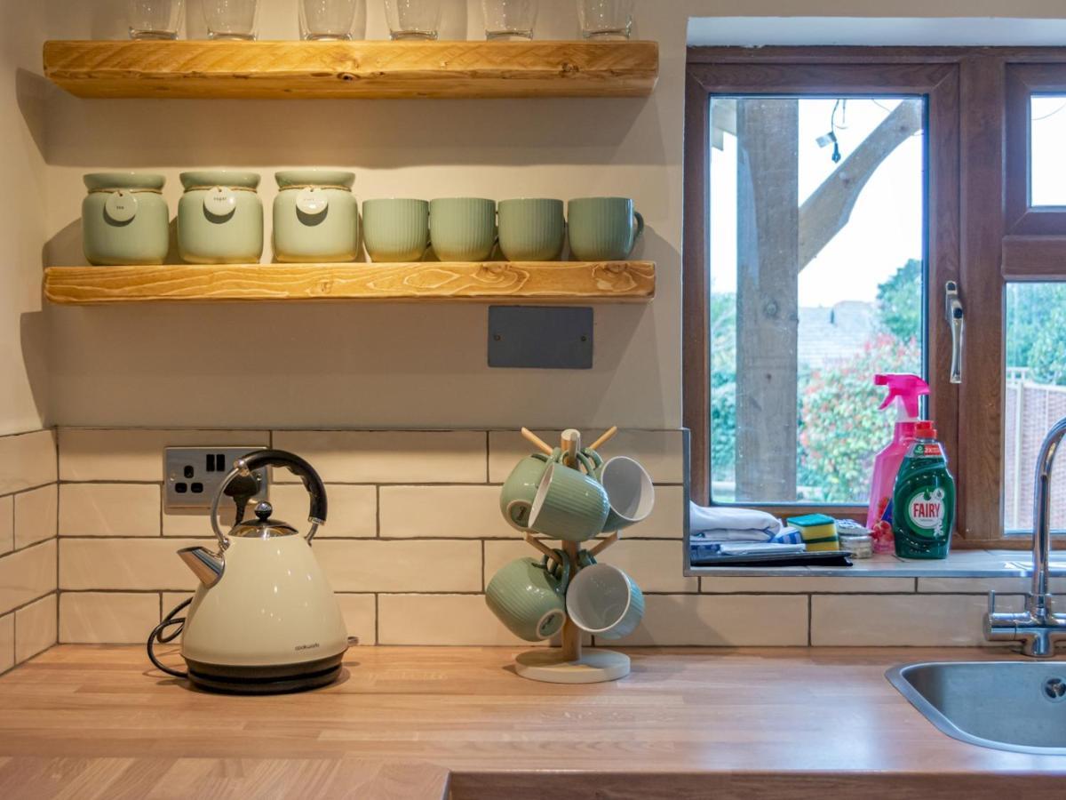 Pass The Keys Appletree Cottage - A Chic Seaside Home And Garden Whitstable Luaran gambar